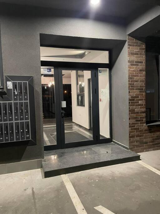 City Leks Apartment Скоп'є Екстер'єр фото